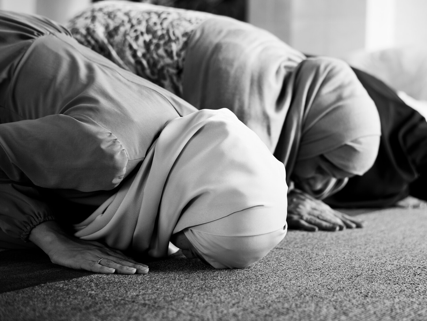 Keutamaan Lailatul Qadar: Ustaz Adi Hidayat Jelaskan Cara Meraihnya di 10 Malam Terakhir Ramadhan